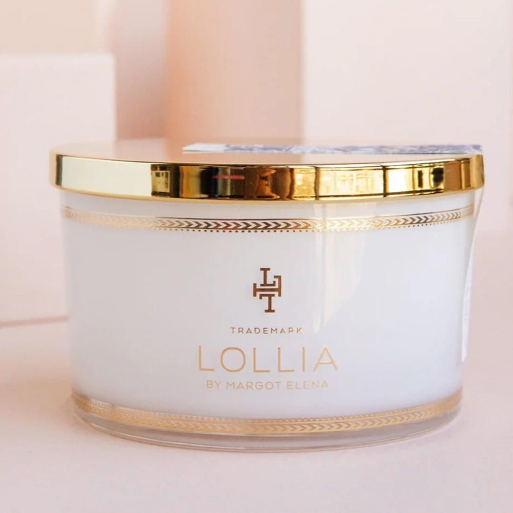 LOLLIA DREAM FINE BATHING SALTS 26oz BRAND NEW/SEALED